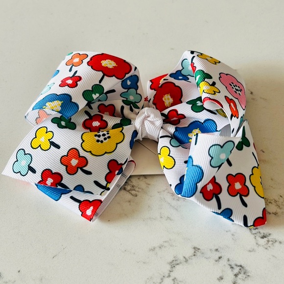 Hanna Andersson girl’s floral hair clip bow - Picture 4 of 6
